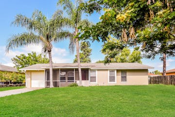 18608 Sebring RD Fort Myers, FL 33967